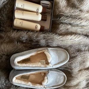 Ugg ansley Slippers
